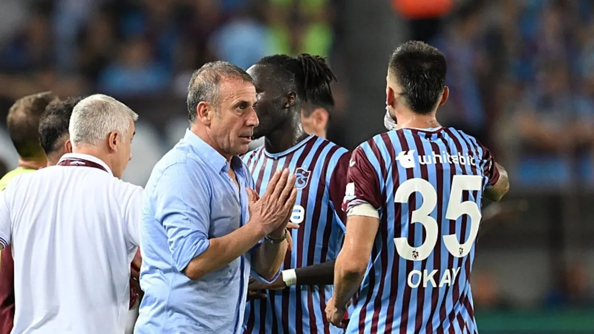 Abdullah Avcı özür diledi! Trabzonspor taraftarından istifa sesleri…