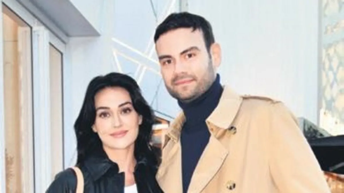 Aşıklar alışverişte