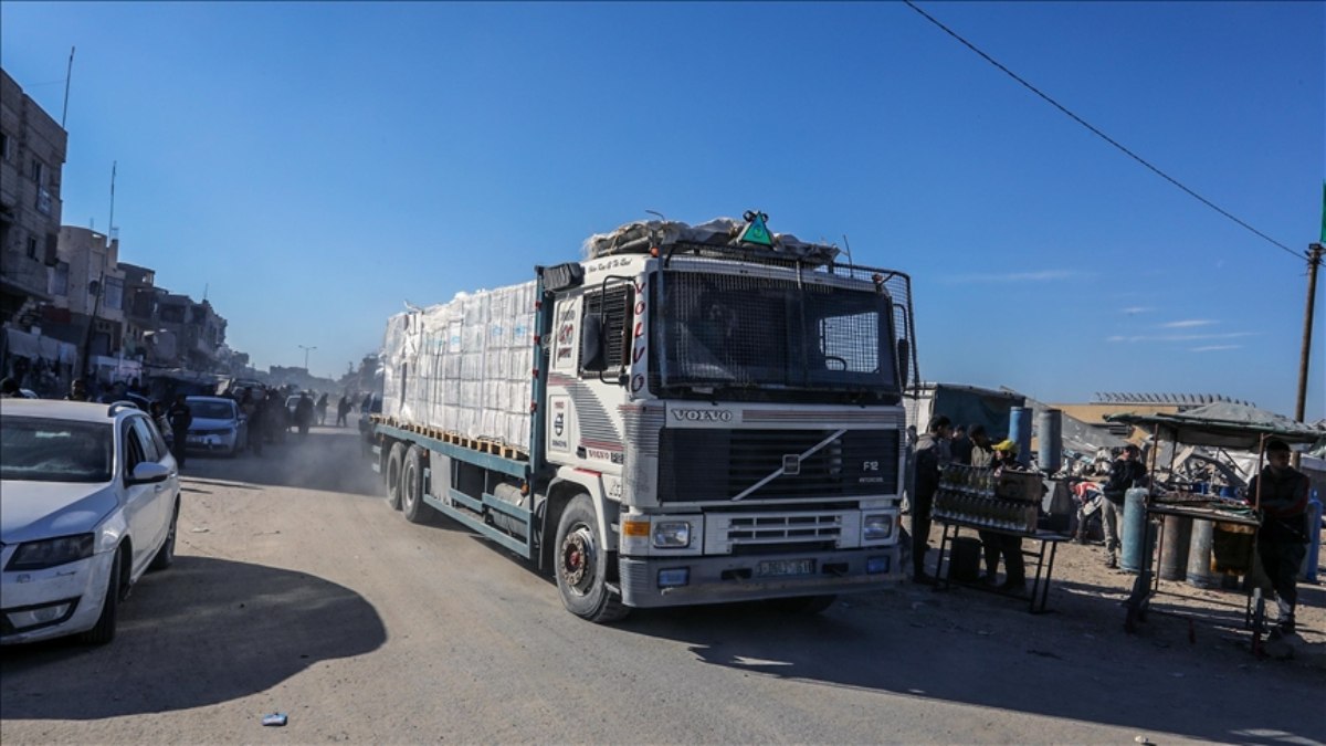 Ateşkesten bu yana Gazze’ye 2 bin 857 yardım tırı girdi