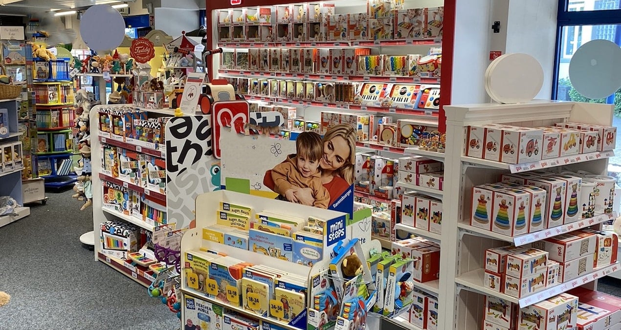 Ünlü bebek mağazası mağazalarını kapatıyor
